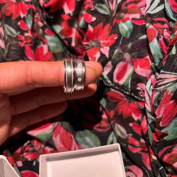 4 rings( white gold nature diamond, blue/green sapphire) wedding/engagement - Picture 14 of 15